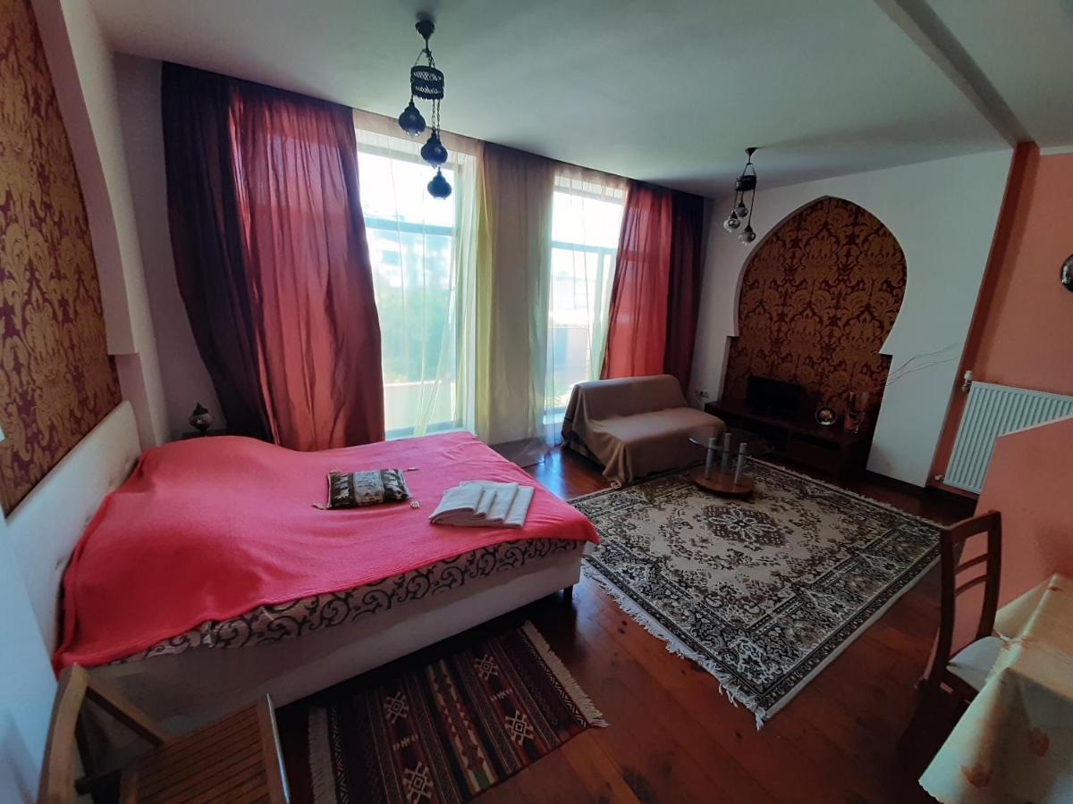 Guest House Čornomors'k Esterno foto