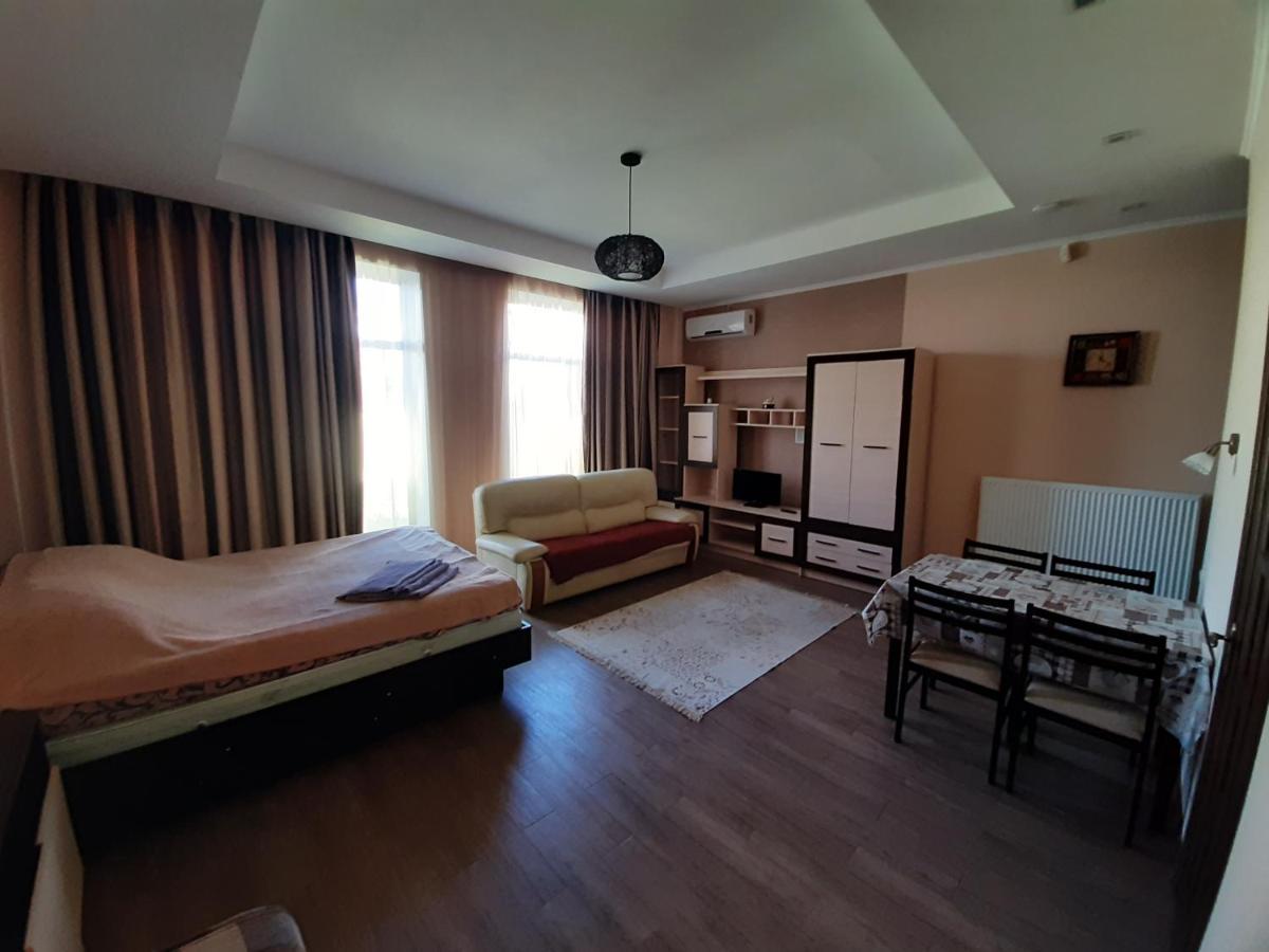 Guest House Čornomors'k Esterno foto